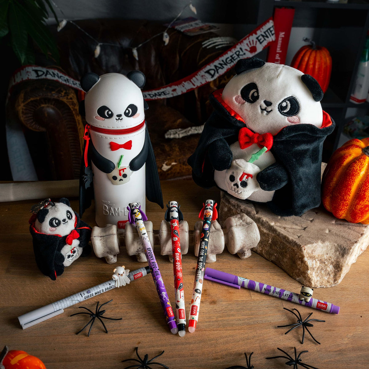 Peluche Super Soft Mini Panda Bam-Boo Halloween Legami