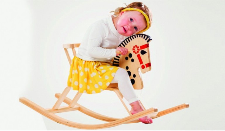 Cavallo a dondolo - Centroscuola