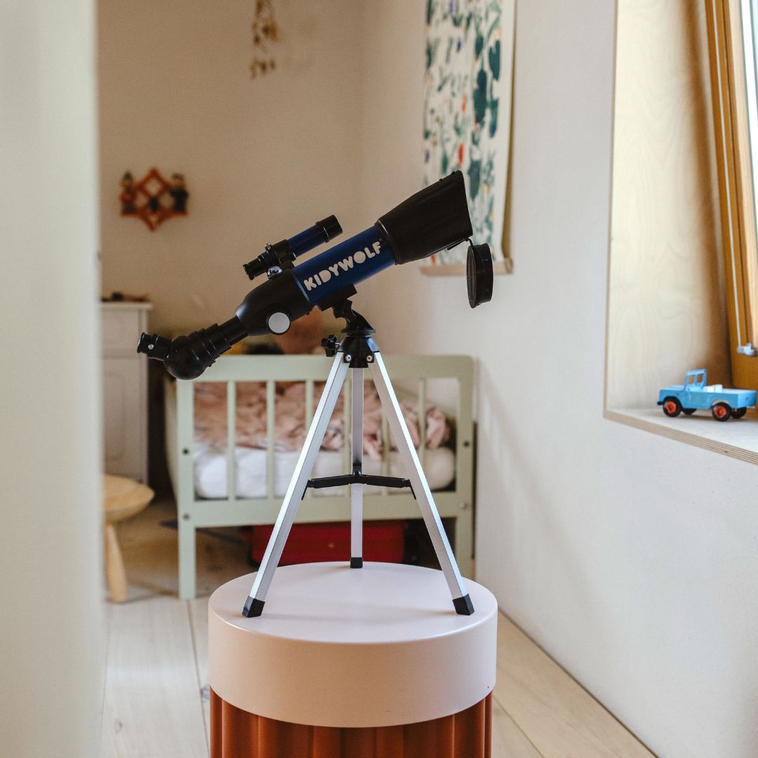 Telescopio Kidytelescope su treppiede, Kidywolf