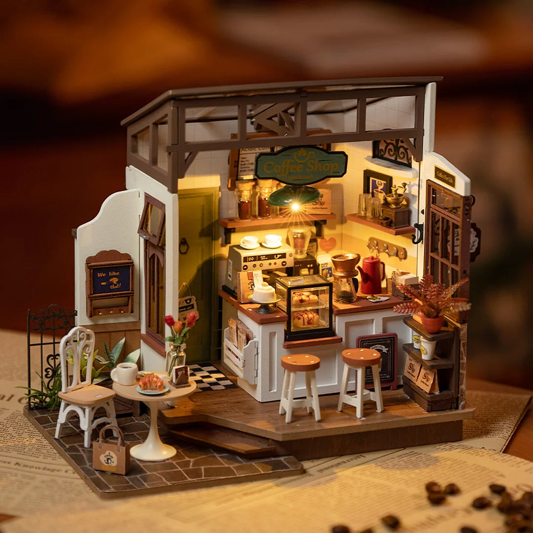 Miniature House - NO. 17 Café