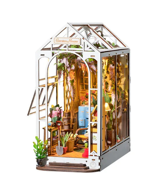 Miniatura da libreria - Garden House