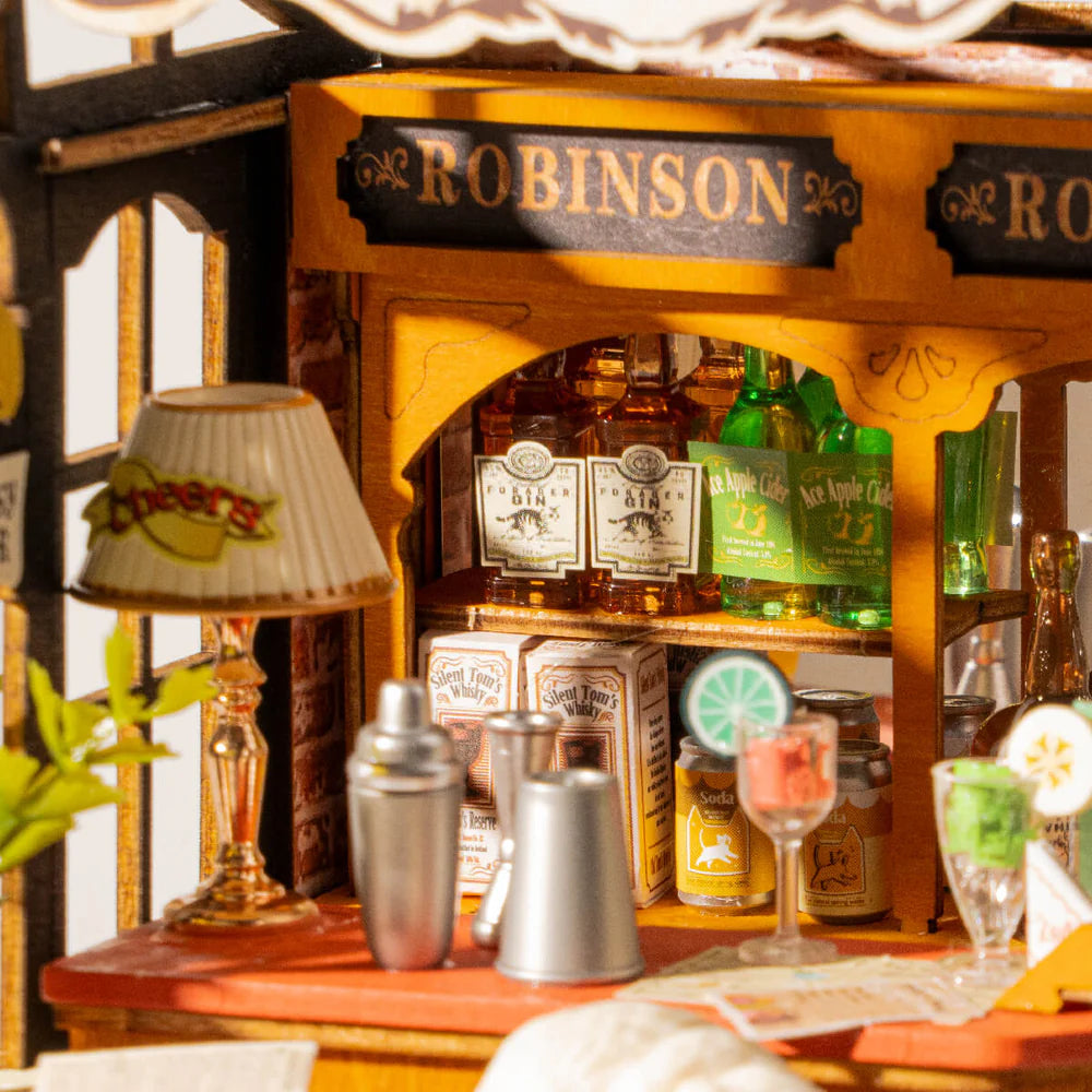 Miniature House - Tipsy Cat Bar - Centroscuola