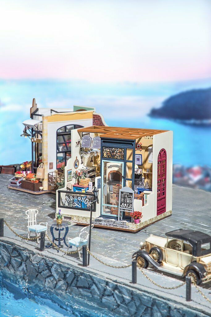 Miniature House - Nancy's Bake Shop
